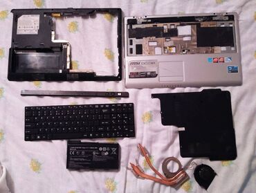 Ostali kompjuterski delovi: MSI CX620 razni delovi šarke 700 din flat kabl 500 din USB dodatni — 1