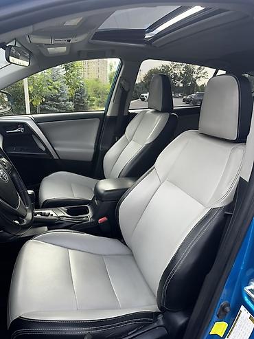 e6 3: Toyota RAV4: 2017 г., 2.5 л, Автомат, Бензин, Кроссовер — 7
