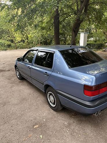 камаз эвро 1: Volkswagen Vento: 1992 г., 1.8 л, Механика, Бензин, Седан — 4