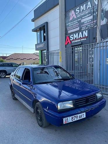 Volkswagen: Volkswagen Vento: 1995 г., 1.8 л, Механика — 6