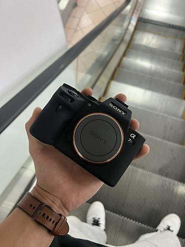 sony srs: Беззеркальная полнокадровая камера Sony α7S II (ILCE‑7SM3) — корпус — 1