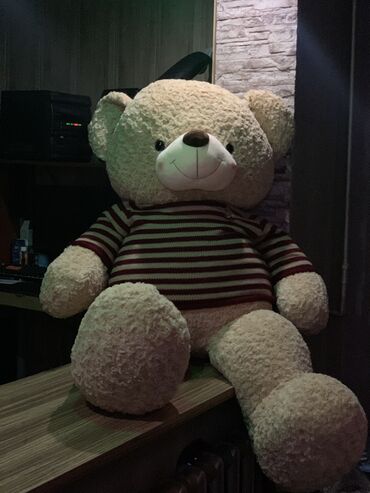 ���������������������� ������������ ������������ в Кыргызстан | ИГРУШКИ: Продаю Мягкую игрушку. Точнее огромного медведя. Был куплен в феврале