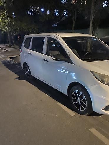byd tang l: Changan Auchan A600 EV: 2021 г., Автомат, Электромобиль, Минивэн — 1