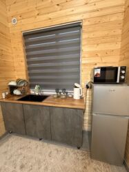 Посуточная аренда домов: 25 м², 1 комната, Утепленный, Теплый пол, Бронированные двери — 3