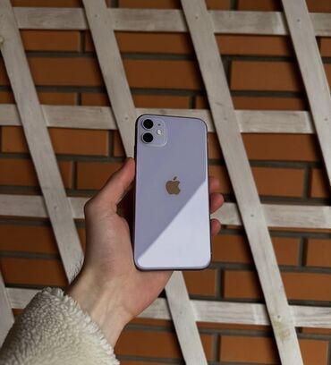 Apple iPhone: IPhone 11, Б/у, 128 ГБ, Зарядное устройство, 78 %