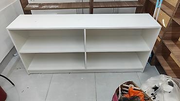 Ağ rəngli açıq rəfli dolab - 4 bölməli, ikiqat rəf sistemi: hər