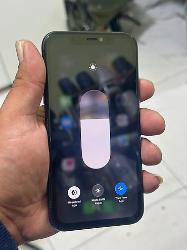 12 iphone: IPhone 11, Qara, Qırıq — 7