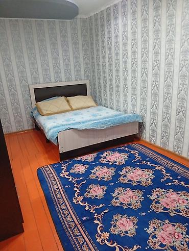 октябрьский район: Продаётся квартира барачного типа. 3 комн. со всеми условиями. адрес — 3