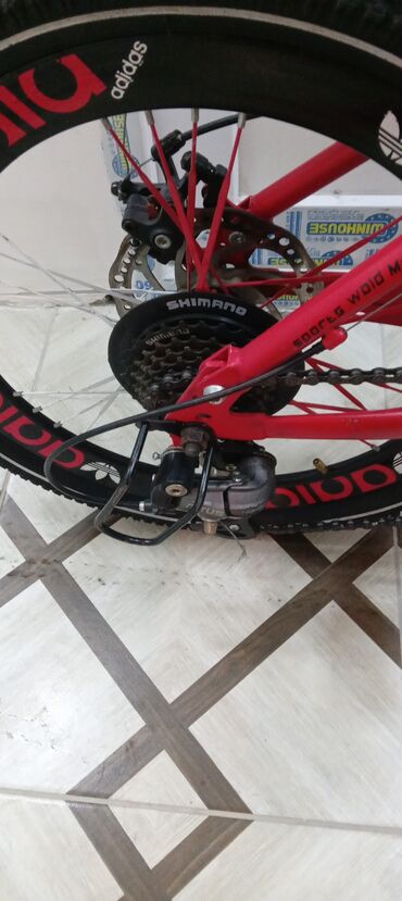 Şəhər velosipedləri: Dəyərindən ucuz Təzə 20 lik velosiped.
Real alan yazsın — 11