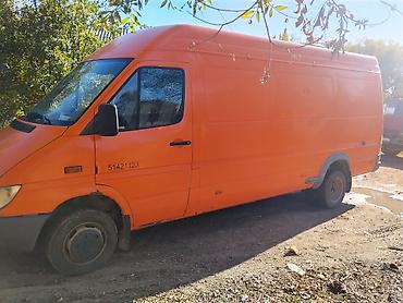 Коммерческий транспорт: Грузовой фургон Mercedes-Benz Sprinter (поколение W901–W905),2003 год — 3
