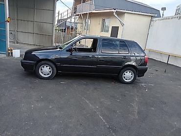 немка е303: Volkswagen Golf: 1993 г., 1.6 л, Механика, Бензин, Хэтчбэк — 4