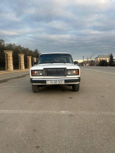 Avtomobil satışı: VAZ (LADA) 2107: 1.6 l | 2000 il 70000 km Sedan