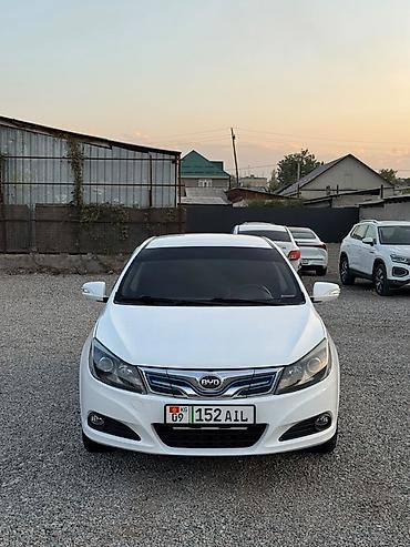 фара byd e2: BYD E5: 2017 г., Электромобиль, Седан — 1