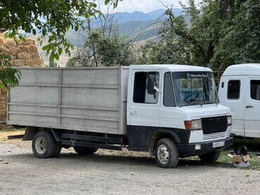 мерс 2 куб: Mercedes-Benz : 4 л, Механика, Дизель, Бус