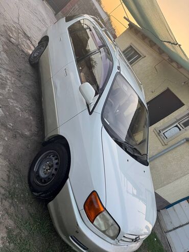 аато в рассрочку: Toyota Ipsum: 2000 г., 2 л, Автомат, Бензин, Вэн/Минивэн
