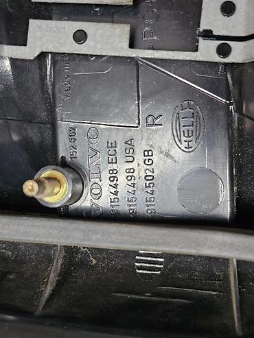 Стоп-сигналы: Задний правый стоп-сигнал Volvo 2003 г., Б/у, Оригинал — 10