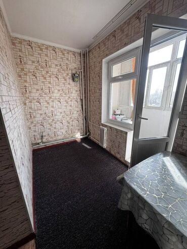 2х комнатные квартиры в бишкеке: 2 бөлмө, 46 кв. м, 106-серия, 4 кабат, Косметикалык ремонт