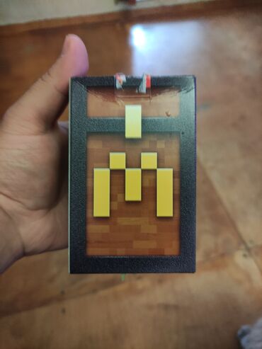 McDonald's Minecraft Oyuncaqsiz,tek kart ve qutu