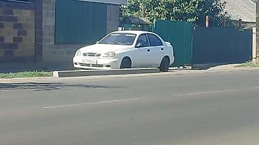 Daewoo Lanos: 1998 г., 1.5 л, Механика, Бензин, Седан