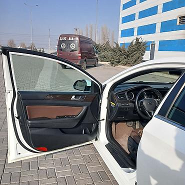 Hyundai: Hyundai Sonata: 2018 г., 2 л, Автомат, Газ, Седан — 9