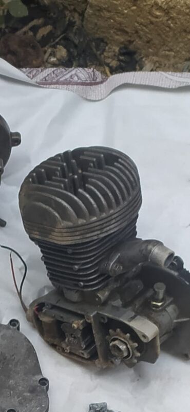 Radiatorlar: Salam Velosibet matoru satılır Real Alıcıya endirim olacağ Benzinlədi