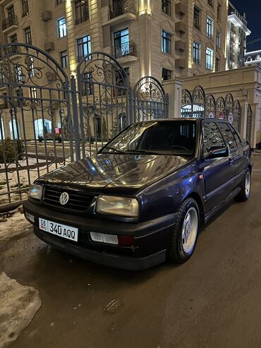 венто жалал абад: Volkswagen Vento: 1992 г., 1.8 л, Механика, Бензин, Седан