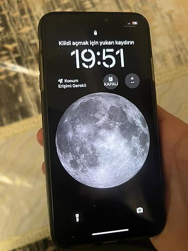 IPhone Xs, Qara, Qırıq