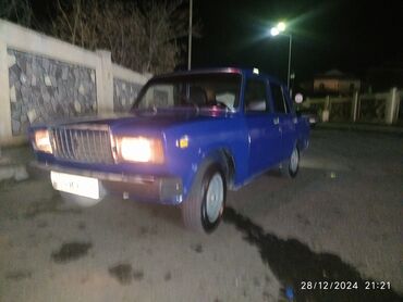 lada maşınlar: VAZ (LADA) 2107: 1.6 l | 2004 il 65000 km Sedan