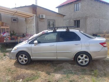 дешевые авто машины: Honda Fit Aria: 2003 г., 1.5 л, Вариатор, Бензин, Седан