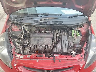 s class 222: Honda Fit: 2002 г., 1.3 л, Вариатор, Бензин, Хэтчбэк — 6