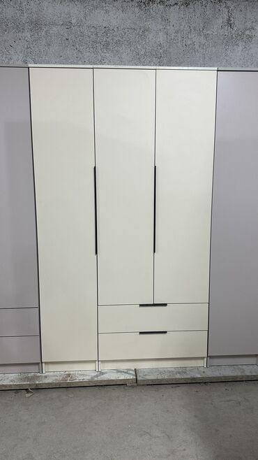 Шкафы для одежды: Шкаф для одежды, Новый, Прямой, ЛДСП — 20