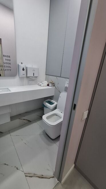 Офисы: Продаю Офис 40 м², 1 этаж — 6