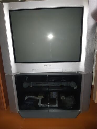 Pultlar: Televizor Sony
