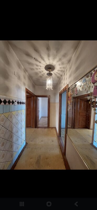 Köhnə tikili: Gəncə, 4 otaqlı, Köhnə tikili, 90 kv. m -da lalafo.az — 4 Köhnə tikili: Gəncə, 4 otaqlı, Köhnə tikili, 90 kv. m — 4