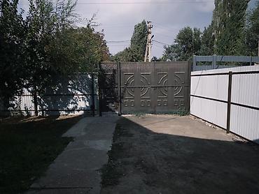 мкр аламедин 1: 3 бөлмө, 85 м², 7 соток, Ленин, Менчик ээси — 2