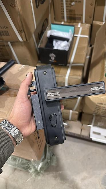 Qapı dəstəkləri: Qapı tutacaqları və mexanizmləri - Müxtəlif model və dizaynlar — 1