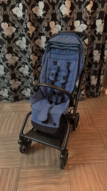 прогулочная коляска cybex бу: Балдар арабасы, түсү - Көгүлтүр, Колдонулган