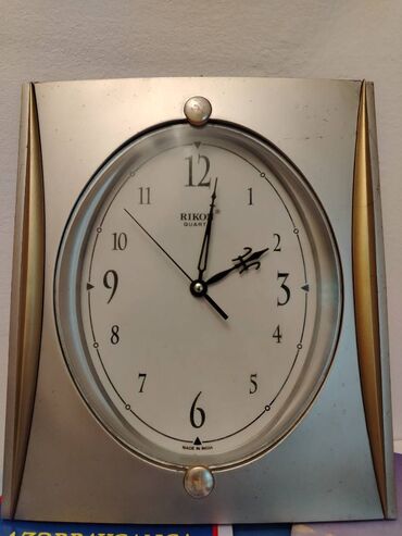 Digər ev dekoru: Divar saatları, Mexaniki, Saniyə əqrəbi