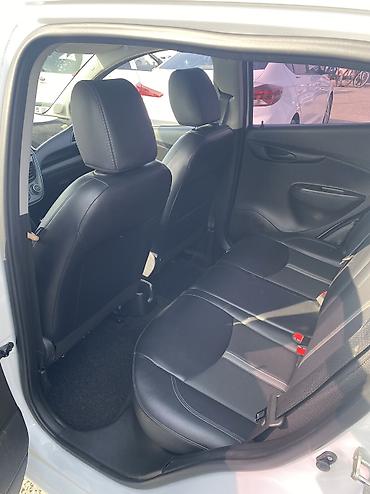 Chevrolet: Chevrolet Spark: 2019 г., 1 л, Вариатор, Бензин, Хэтчбэк — 9