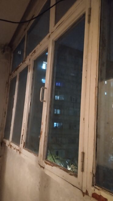 дешевле только даром: Отдам даром окно деревянные