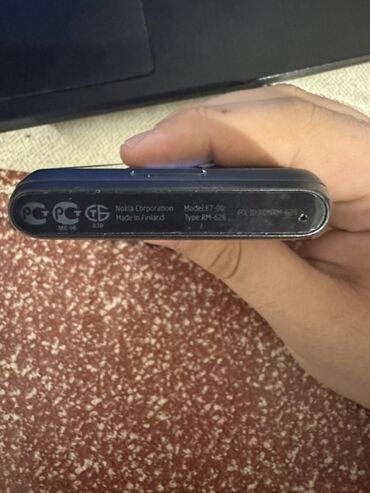 Nokia: Nokia E7, 16 GB, rəng - Boz, Sensor — 5