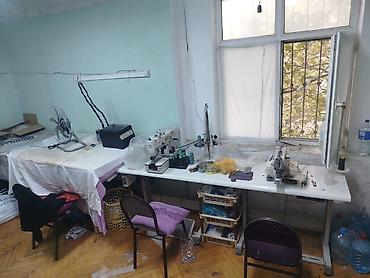 Продажа коммерческой недвижимости: Salam. Hazır biznes kimi tikiş sexi satılır. Biznesə daxildir: 8 — 9