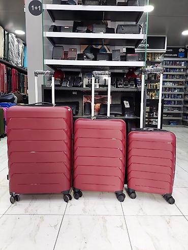 Çamadanlar: Sərt qabıqlı 3-lü çamadan dəsti – bordo rəngdə - Material: zərbəyə — 1