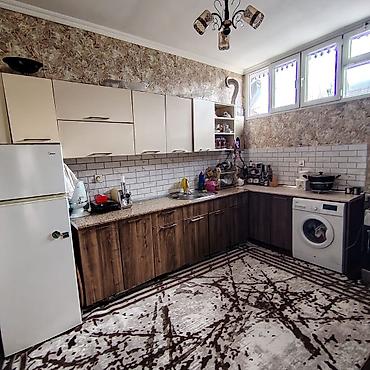 Həyət evi alıram: Satılır: həyət evi - Geniş həyətli, bir mərtəbəli ev. Evin önündə — 5