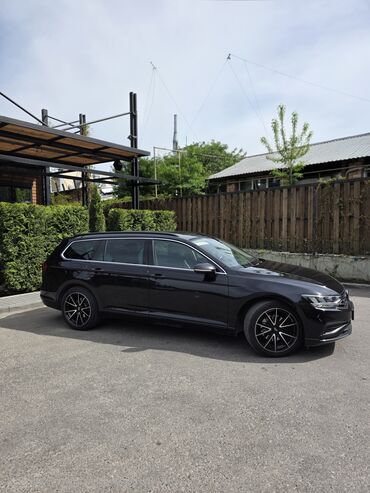 Volkswagen: Volkswagen Passat: 2020 г., 2 л, Автомат, Дизель, Универсал — 12