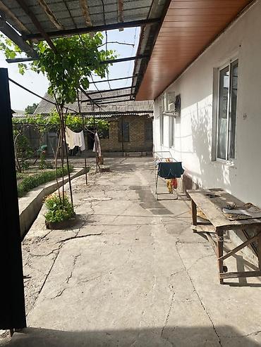 Продажа коттеджей и домов: Дом находится в сузаке Ватсапп ноль пятьсот пятьдесят сто семьдесят — 4