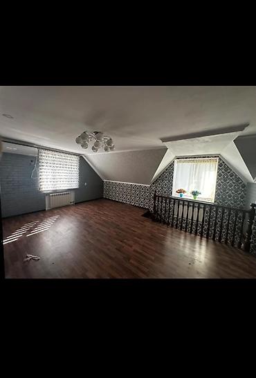 Продажа коттеджей и домов: 🔥 СРОЧНО! Продаётся тёплый дом с большим двором 🔥 📍 начало Ак-Ордо-3 💰 — 10