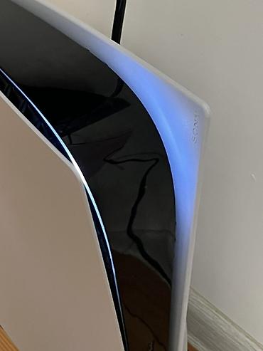 iphone 11 pro max plata: PlayStation 5 SLİM PROŞİFKA 13.60 Xüsusiyyətlər: - Sony PlayStation — 3
