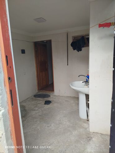 Həyət evləri və villaların satışı: Maştağa qəs. 2 otaqlı, 60 kv. m, Kredit yoxdur, Orta təmir — 12