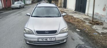 Opel: Opel Astra: 1.8 l | 1999 il 285600 km Universal — 3